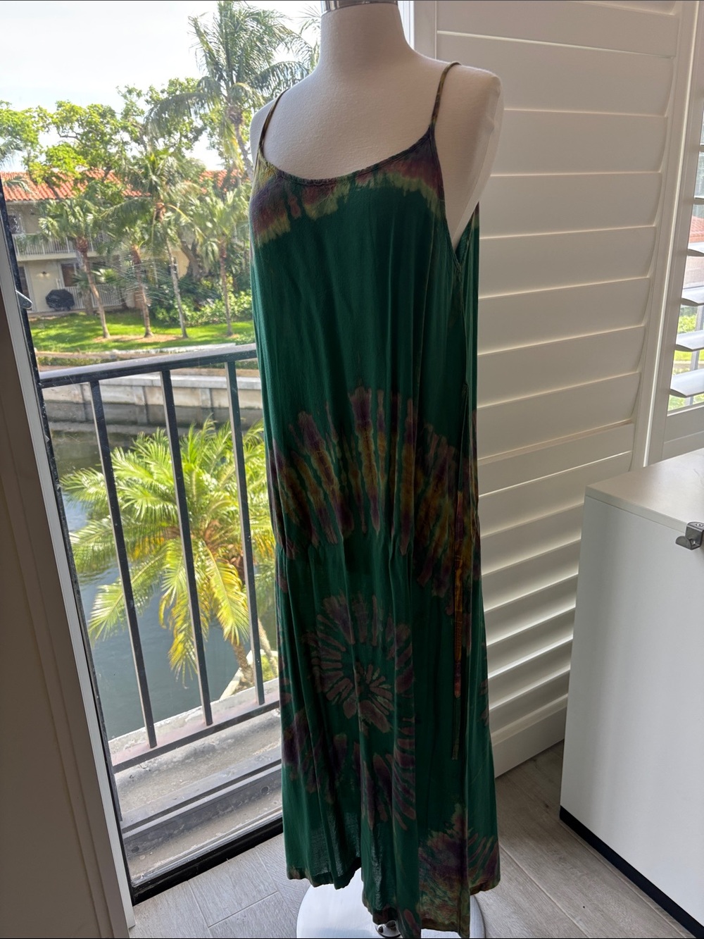 Green Tie-Dye Maxi Dress with Spaghetti Straps